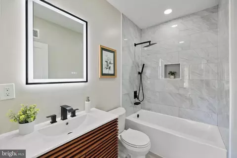 1417 Orren St NE, Washington, DC 20002 photo 19