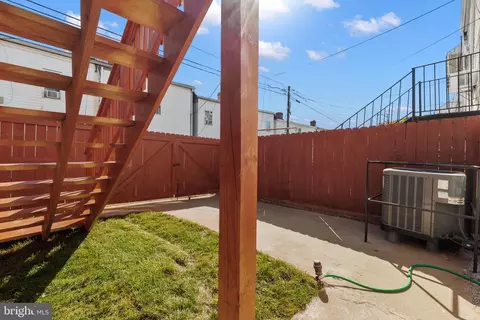 1417 Orren St NE, Washington, DC 20002 photo 37