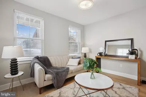 717 18th St NE #1, Washington, DC 20002 photo 28