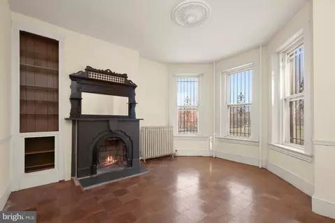 Living - 536 4th St NE, Washington, DC 20002 photo 1 of 1