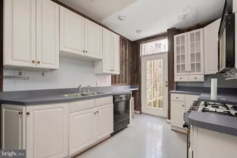 Kitchen - 536 4th St NE, Washington, DC 20002 photo 2 of 2