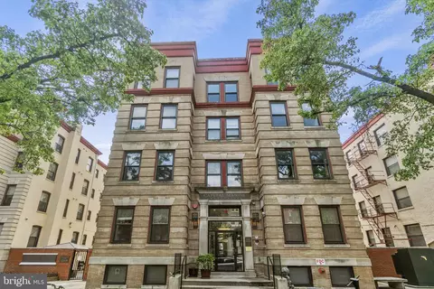 1440 W Street St NW #206, Washington, DC 20009