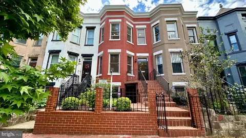 Exterior - 507 G St NE, Washington, DC 20002 photo 2 of 8