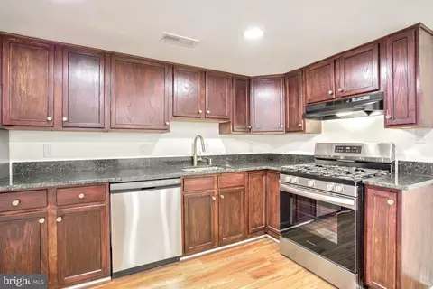 Kitchen - 507 G St NE, Washington, DC 20002 photo 6 of 6