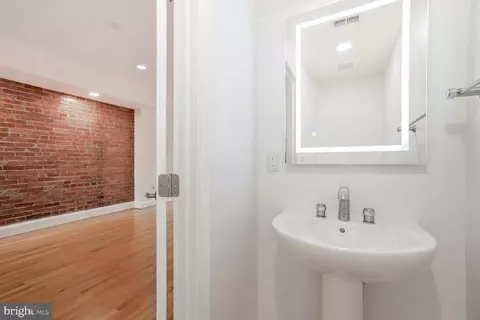 Other - 507 G St NE, Washington, DC 20002 photo 5 of 23