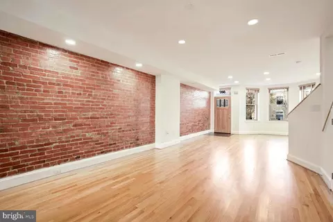Living - 507 G St NE, Washington, DC 20002 photo 1 of 15