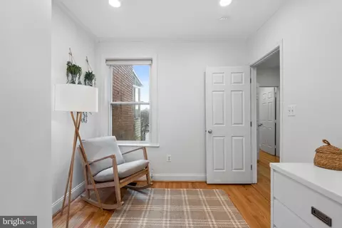 525 14th St SE, Washington, DC 20003 photo 32