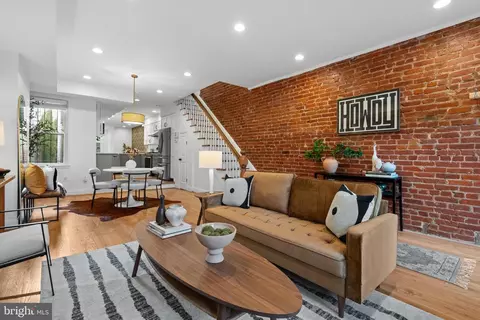 525 14th St SE, Washington, DC 20003 photo 5