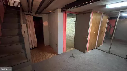 Entry Way - 225 Cromwell Ter NE, Washington, DC 20002 photo 26 of 29