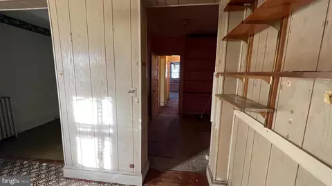 Entry Way - 225 Cromwell Ter NE, Washington, DC 20002 photo 20 of 29
