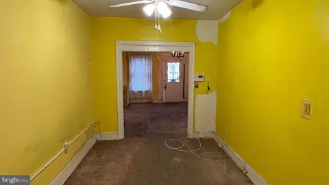 Entry Way - 225 Cromwell Ter NE, Washington, DC 20002 photo 3 of 29