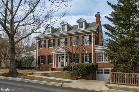 3701 Mckinley St NW, Washington, DC 20015