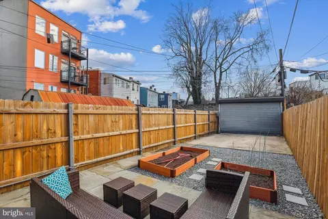 Exterior - 1114 Spring Rd NW, Washington, DC 20010 photo 9 of 41