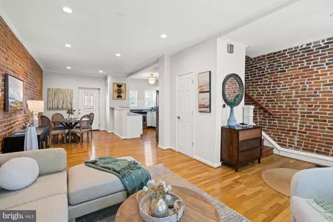 1011 9th St NE, Washington, DC 20002 photo 11