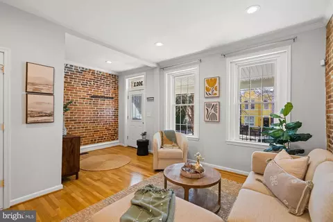 1011 9th St NE, Washington, DC 20002 photo 15