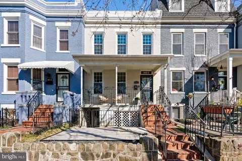 1011 9th St NE, Washington, DC 20002 photo 2