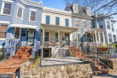 1011 9th St NE, Washington, DC 20002 photo 3