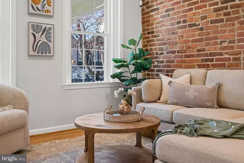 1011 9th St NE, Washington, DC 20002 photo 13