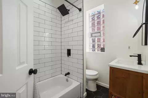 1269 Morse St NE, Washington, DC 20002 photo 5