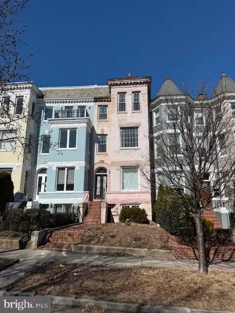 1201 Girard St NW, Washington, DC 20009