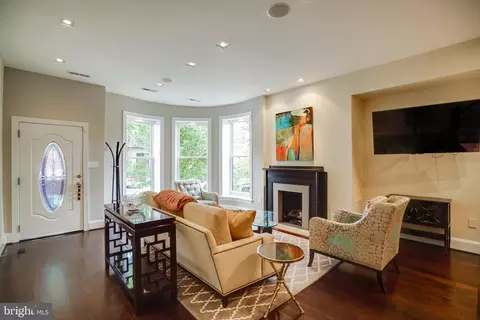 Living - 2149 Florida Ave NW, Washington, DC 20008 photo 3 of 3