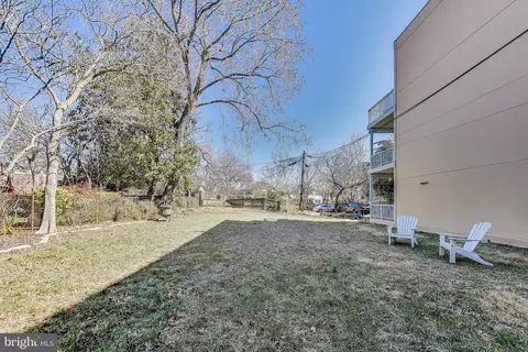 610 3rd St SE #10, Washington, DC 20003 photo 19