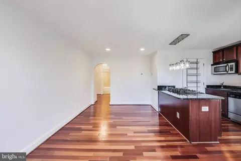 610 3rd St SE #10, Washington, DC 20003 photo 6