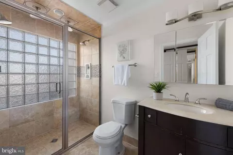 Bath - 823 12th St NE, Washington, DC 20002 photo 2 of 2