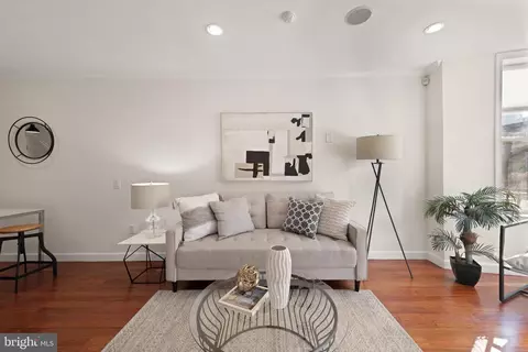 Living - 823 12th St NE, Washington, DC 20002 photo 3 of 3