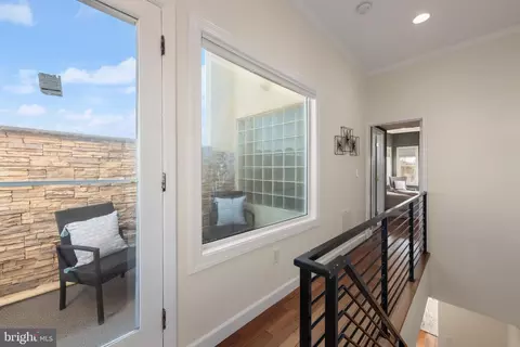 Entry Way - 823 12th St NE, Washington, DC 20002 photo 4 of 4