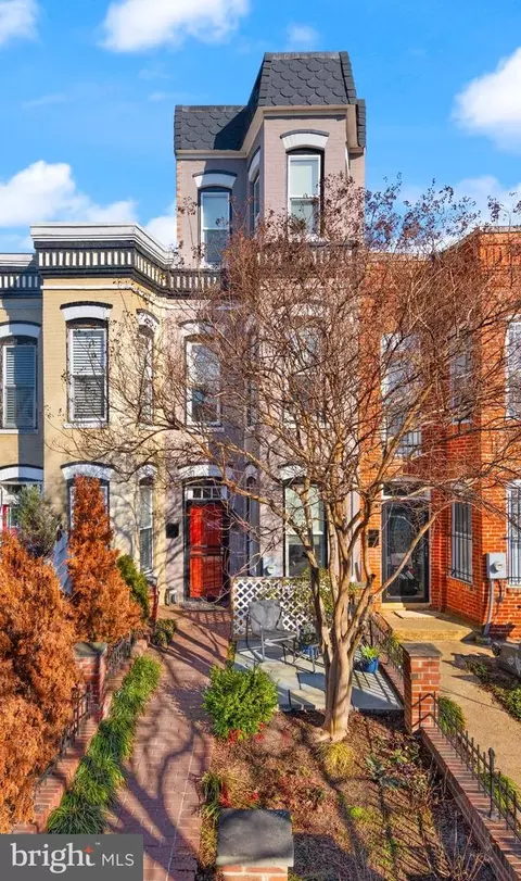 Exterior - 823 12th St NE, Washington, DC 20002 photo 1 of 3