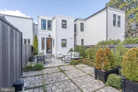 Exterior - 1639 35th St NW, Washington, DC 20007 photo 10 of 14