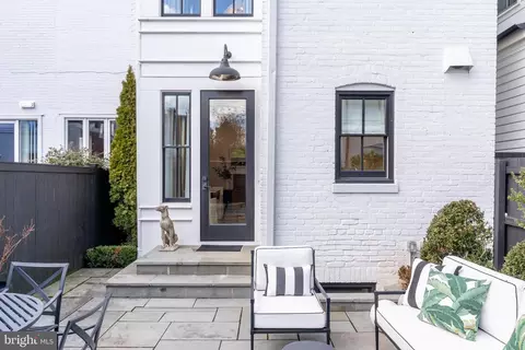 Exterior - 1639 35th St NW, Washington, DC 20007 photo 13 of 14