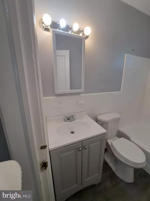 Bath - 3516 Ely Pl SE, Washington, DC 20019 photo 1 of 2