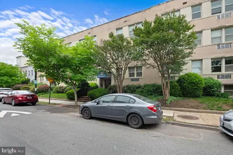 Other - 1363 K St SE #D, Washington, DC 20003 photo 3 of 9