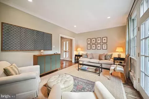 Living - 3629 Everett St NW, Washington, DC 20008 photo 2 of 3