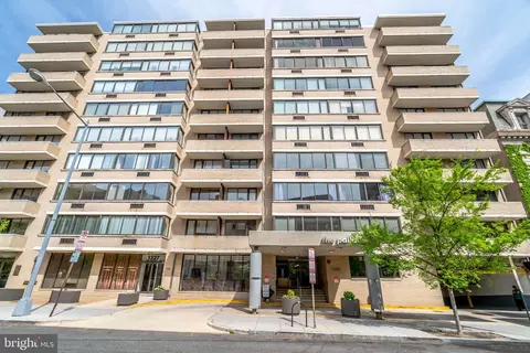 1325 18th St NW #307, Washington, DC 20036