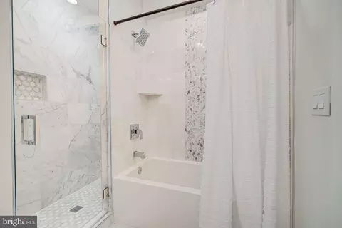 53 T St NE #2, Washington, DC 20002 photo 38