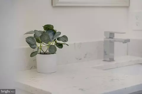 53 T St NE #2, Washington, DC 20002 photo 37