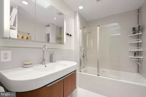 Bath - 1626 33rd St NW, Washington, DC 20007 photo 2 of 2
