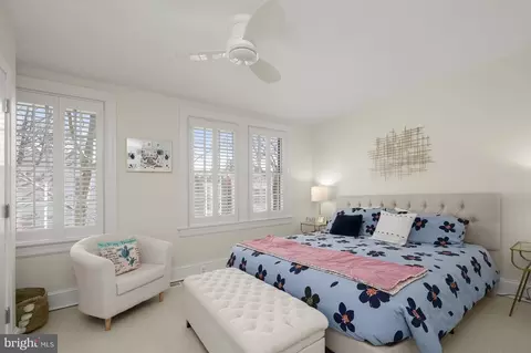 Bedroom - 1626 33rd St NW, Washington, DC 20007 photo 2 of 4