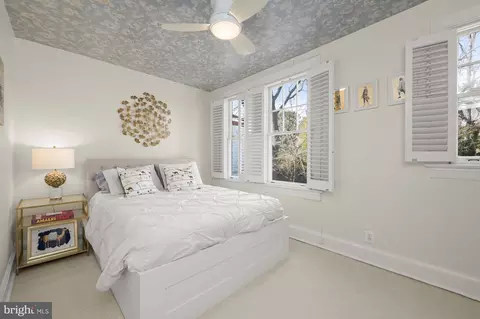 Bedroom - 1626 33rd St NW, Washington, DC 20007 photo 3 of 4