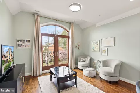 Living - 2005 48th St NW, Washington, DC 20007 photo 2 of 3