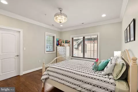 Bedroom - 2005 48th St NW, Washington, DC 20007 photo 1 of 4