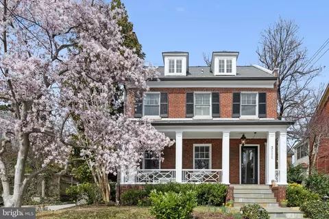 3111 Garfield St NW, Washington, DC 20008