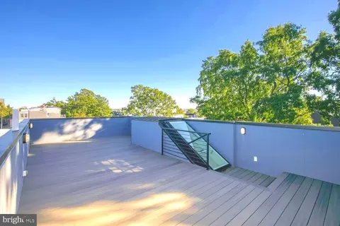 1426 Montello Ave NE #B, Washington, DC 20002 photo 2