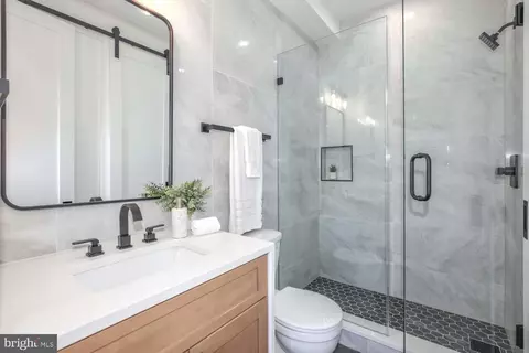 1426 Montello Ave NE #B, Washington, DC 20002 photo 12