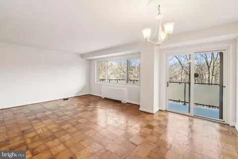 4201 Cathedral Ave NW #510E, Washington, DC 20016