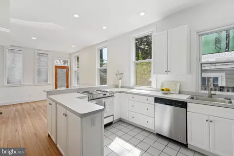 Kitchen - 329 Constitution Ave NE, Washington, DC 20002 photo 1 of 5