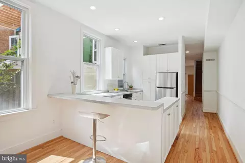Entry Way - 329 Constitution Ave NE, Washington, DC 20002 photo 4 of 7